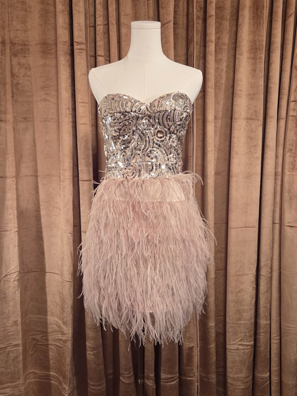Vintage bebe Silver/Gold Sequin Bodice with Blush Feather Mini Dress. Medium